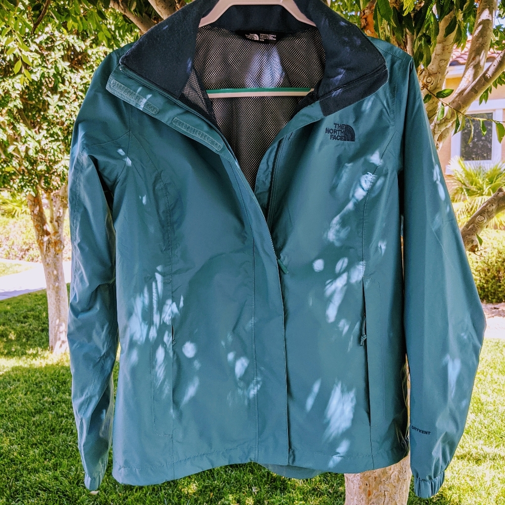 The North Face windbreaker, Sz M